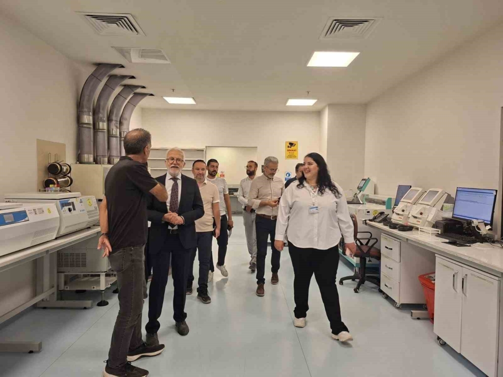 Eskişehir Şehir Hastanesi’nde laboratuvar hizmetleri yerinde incelendi