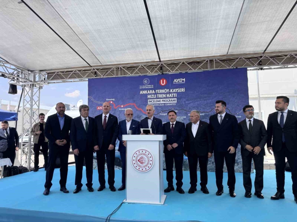 Bakan Uraloğlu: "Yerköy - Kayseri Yüksek Hızlı Tren Projesi’nde işin yarısını tamamladık"