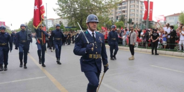 Eskişehir’de Zafer Bayramı törenlerle kutlandı
