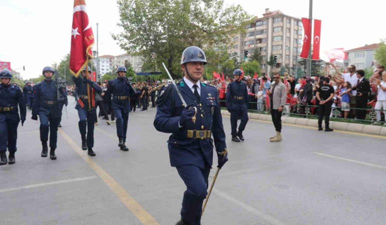 Eskişehir’de Zafer Bayramı’nın 104. yılı kutlandı