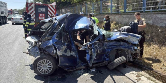 Eskişehir’de 3 aracın karıştığı feci kazada 1 ölü, 1 ağır yaralı