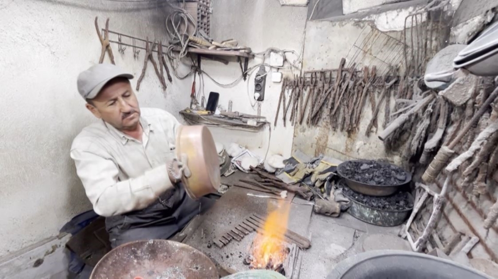 Ateşin başında geçen yarım asır