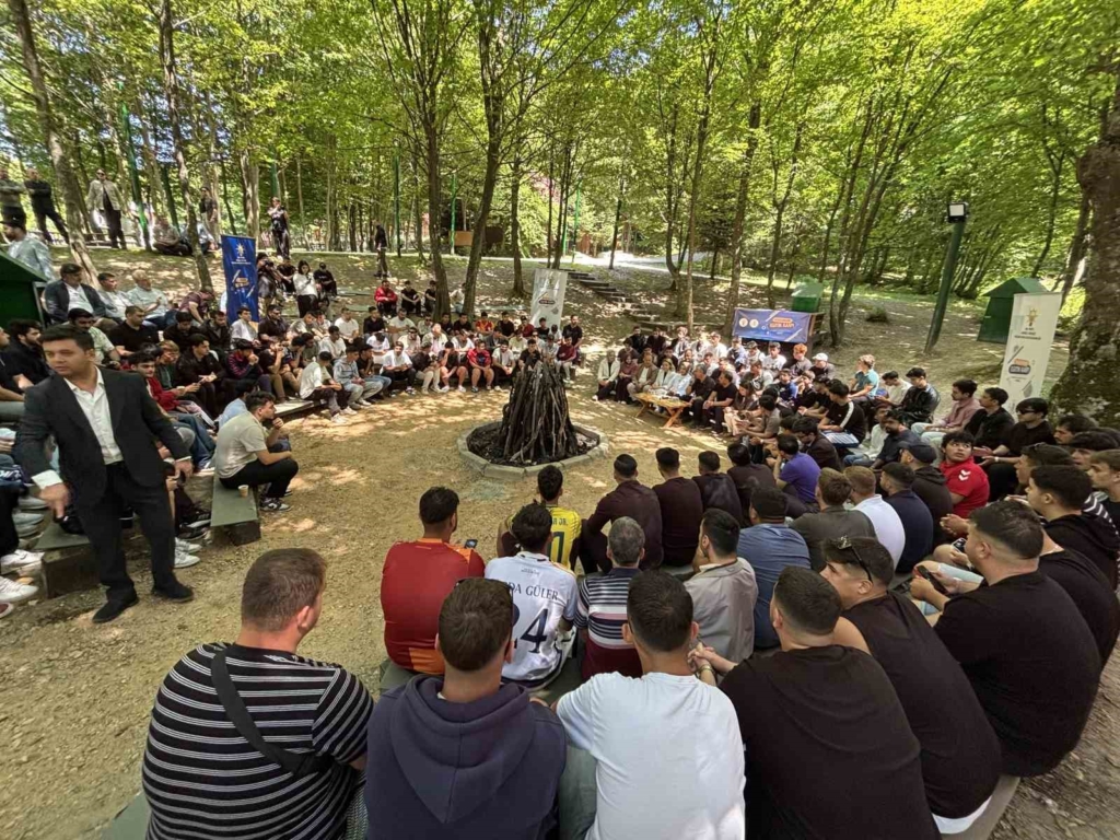 Bakan Göktaş: "Şehit ailelerimize ve gazilerimize müjde niteliğinde bir çalışma çıkacak"