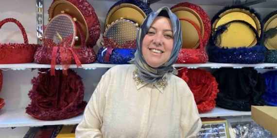 Düğün sezonu açıldı, kına eşyalarına ilgi arttı