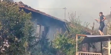 Kütahya’da ev yangını: Tek katlı ev küle döndü