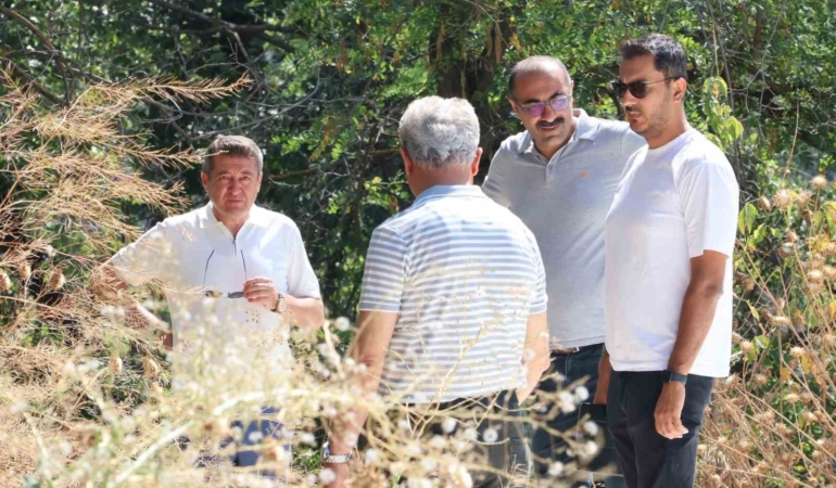 İl Müdürü Şimşek, okulun yeni spor alanı projesini inceledi