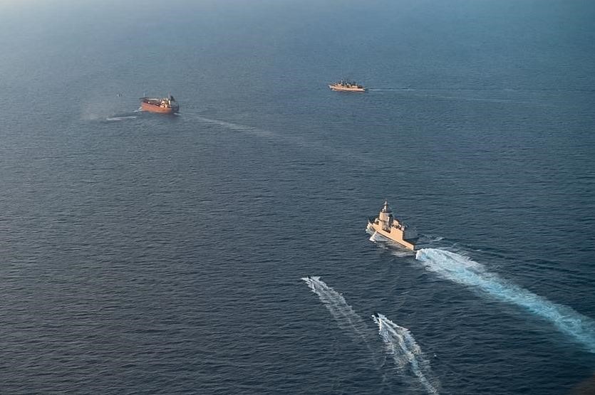 İtalya’dan Rusya’nın "gölge filosuna" ait olduğu öne sürülen petrol tankerine operasyon