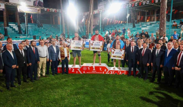 Aba Güreşi Festivali’nde güreş ağası Binali Yıldırım oldu