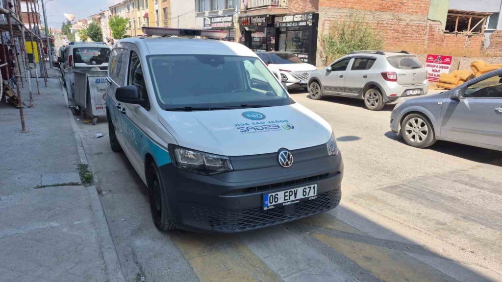 Açık unutulan ocak mahalleliyi sokağa döktü