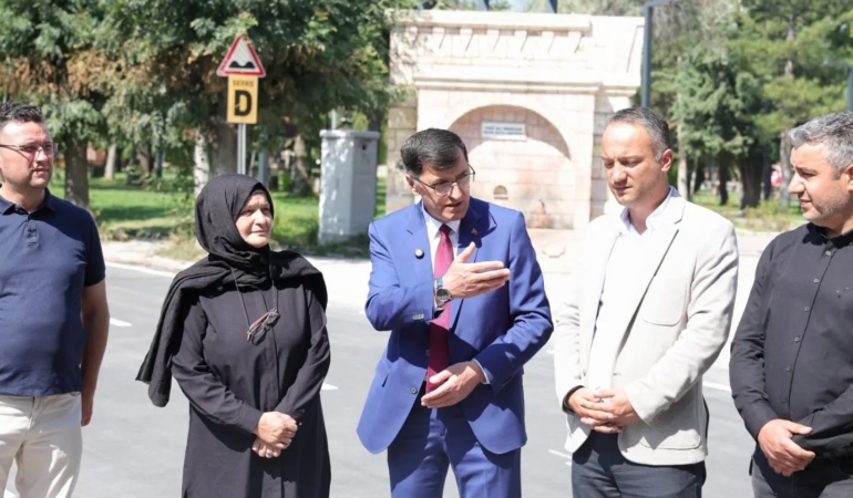 Kütahya Belediye Başkanı Kahveci, Maltepe Mahallesi’nde çalışmaları inceledi