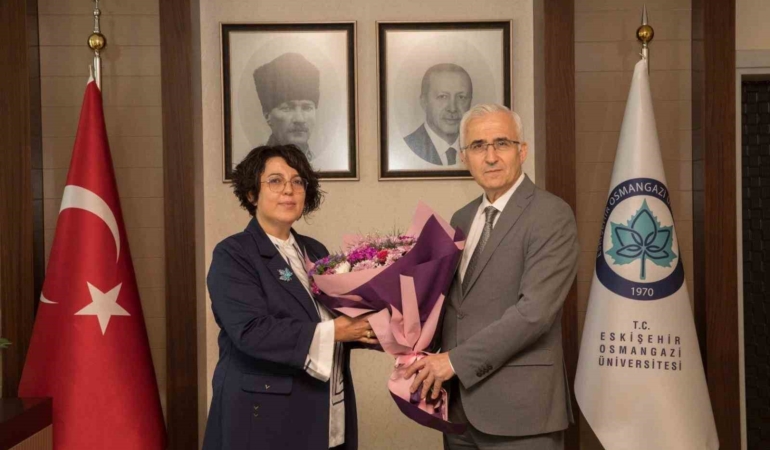 ESOGÜ Rektörü Prof. Dr. Emine Gümüşsoy görevine başladı