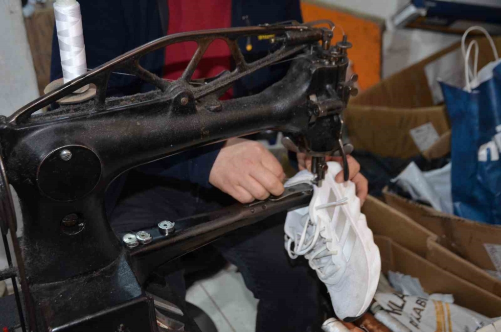 Babasından miras kalan mesleği 26 yıldır sürdürüyor