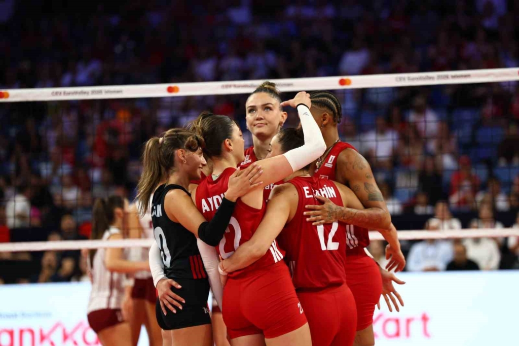 A Milli Kadın Voleybol Takımı, Avrupa Şampiyonası’na galibiyetle başladı