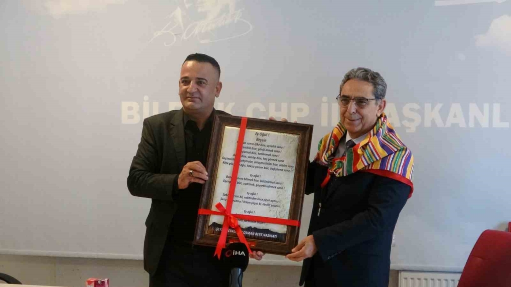 CHP Genel Başkan Yardımcısı Prof. Dr. Ali Rıza Erbay, "CHP üyesi olmak inanç ister, emek ister, yürek ister"