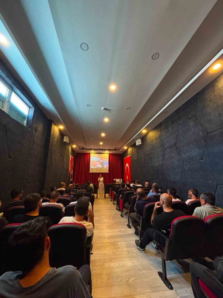 Cezaevlerindeki hükümlülere "Sağlıklı Aile" eğitimi