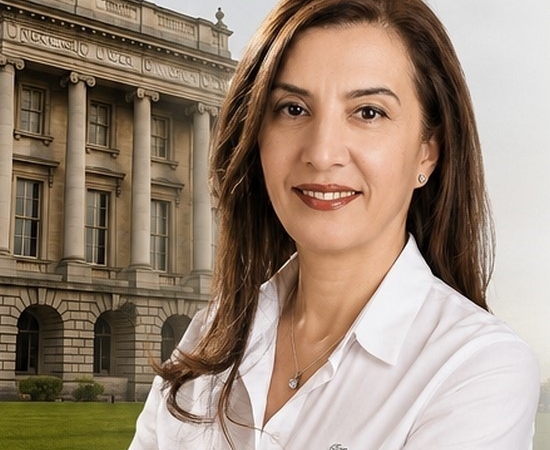 ESOGÜ Öğretim Üyesi Prof. Dr. Elif Gürsoy, FFNMRCSI üyeliğine layık görüldü