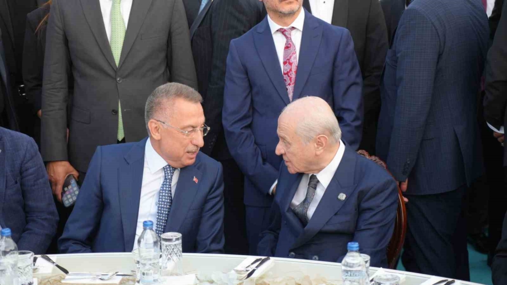 Bahçeli, MHP İl Başkanı’nın oğlu Enes Doğan’ın düğününe katıldı