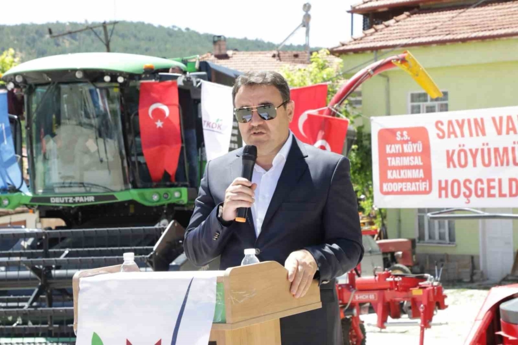 Emet’te 9,3 Milyon TL’lik makine parkı projesi hizmete açıldı