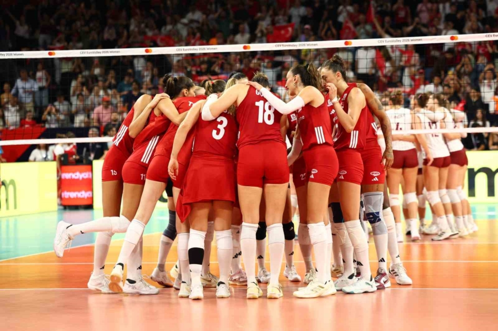 A Milli Kadın Voleybol Takımı, Avrupa Şampiyonası’na galibiyetle başladı