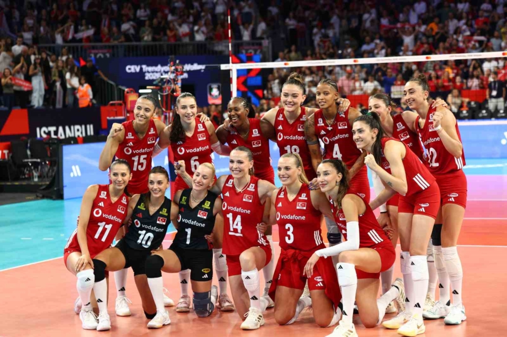 A Milli Kadın Voleybol Takımı, Avrupa Şampiyonası’na galibiyetle başladı