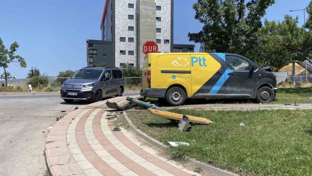 Eskişehir’de korkutan kaza: 2 yaralı