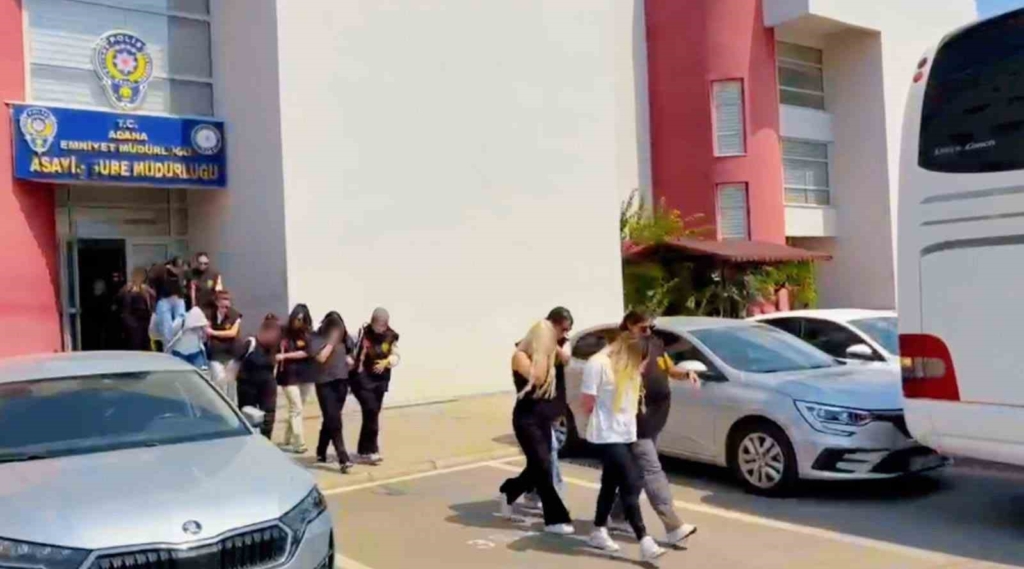 Eskişehir merkezli 19 ilde ’sahte modem’ operasyonu: 90 şüpheli yakalandı