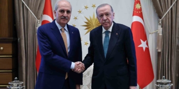 Cumhurbaşkanı Erdoğan, TBMM Başkanı Kurtulmuş’u Cumhurbaşkanlığı Külliyesinde kabul etti.