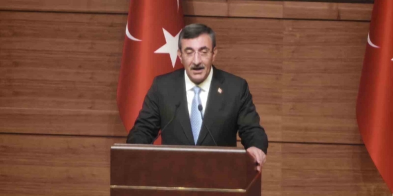 Cumhurbaşkanı Yardımcısı Yılmaz: "İsimlerimiz farklı olabilir ama hepimizin soyadı Türkiye Cumhuriyeti’dir"