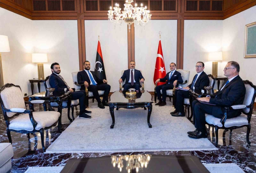 Bakan Fidan, Libya Milli Birlik Hükümeti Başbakanı’nın Ulusal Güvenlik Danışmanı Dibeybe ve Libya Milli Birlik Hükümeti Savunma Bakan Vekili Zubi ile görüştü