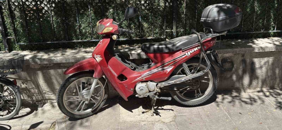 Park halinde bulunan çalıntı motorla alakalı inceleme başlatıldı