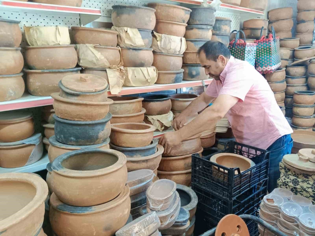 Damak tadını bilen çelik yerine çömleğe yöneliyor