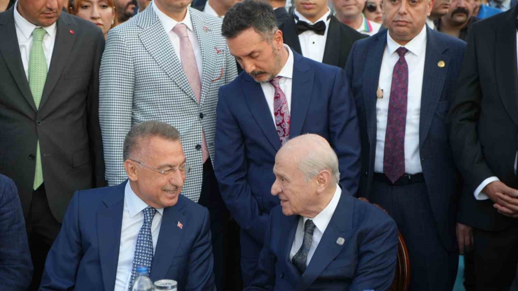 Bahçeli, MHP İl Başkanı’nın oğlu Enes Doğan’ın düğününe katıldı