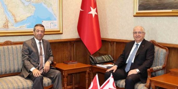 Bakan Güler, KKTC Dışişleri Bakanı Ertuğruloğlu ile bir araya geldi