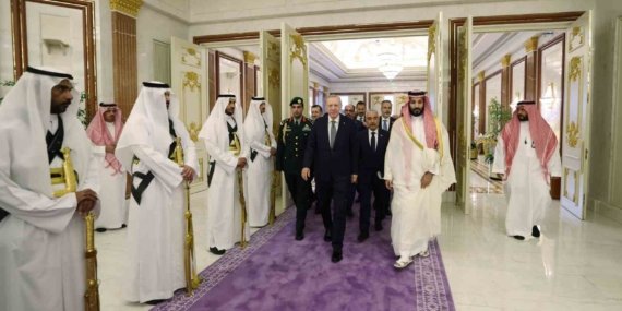 Cumhurbaşkanı Erdoğan, Suudi Arabistan Veliaht Prensi Selman ile görüştü