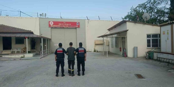 Kaza sonrası tırda uyuşturucu aparatı bulundu, sürücü tutuklandı