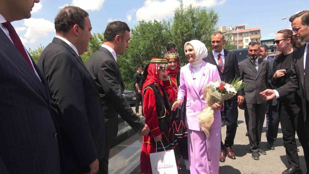 Bakan Göktaş: "Terörsüz Türkiye güçlü aile ve güçlü toplumun teminatıdır"