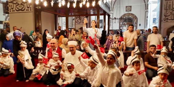 Bursa’da 530 yıllık sünnet geleneği yaşatıldı