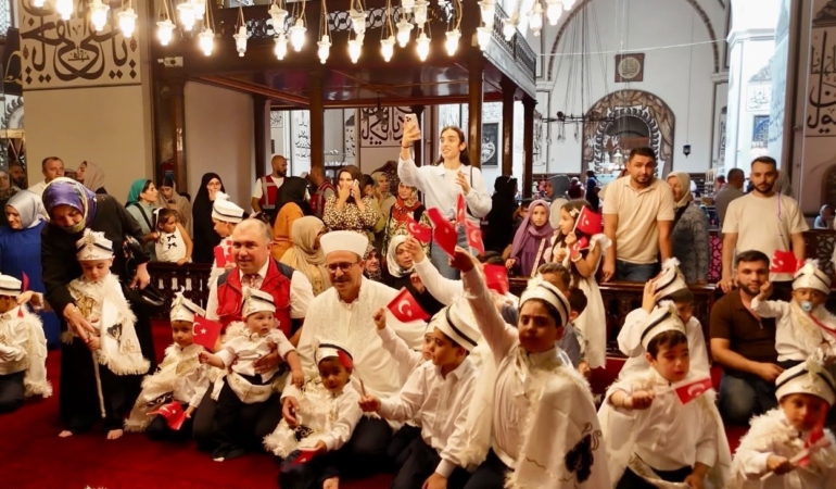 Bursa’da Sultan II. Bayezid’in 530 yıllık vakfiyesindeki hayır şartı yerine getirildi