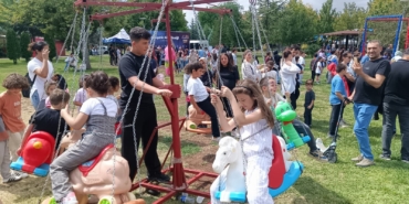 AK Parti Aile Pikniği’nde 25 bin yemek fişi 1 saatte tükendi