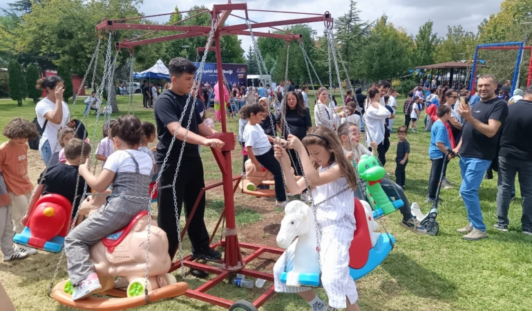 Eskişehir’de aile pikniğinde 25 bin yemek fişi tükendi