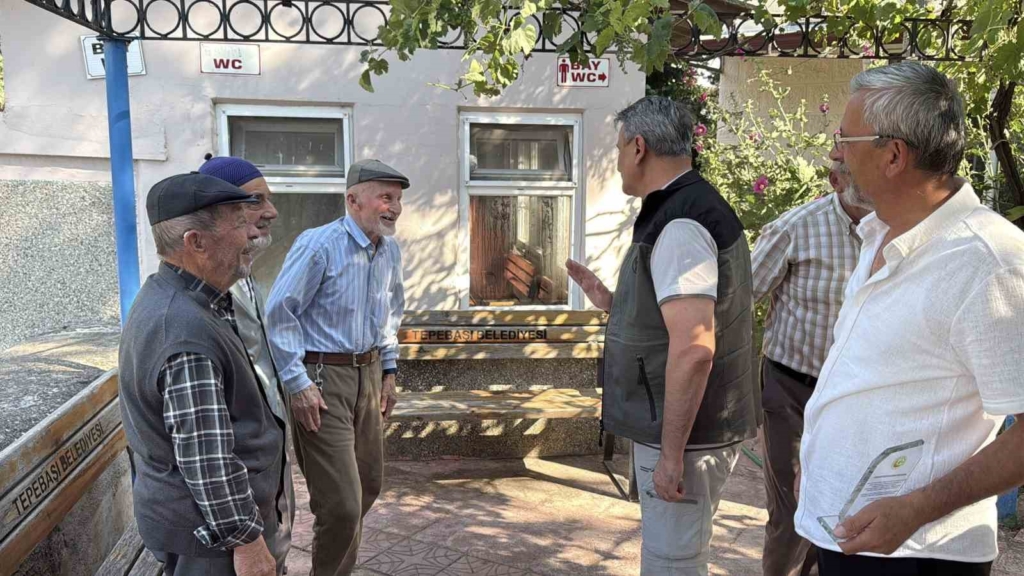 Kızılinler yangın timine teşekkür plaketi