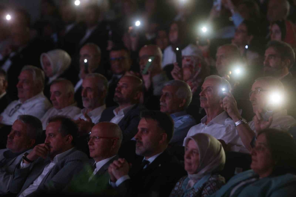 Ak Parti Bursa’dan peş peşe yatırım açıklamaları