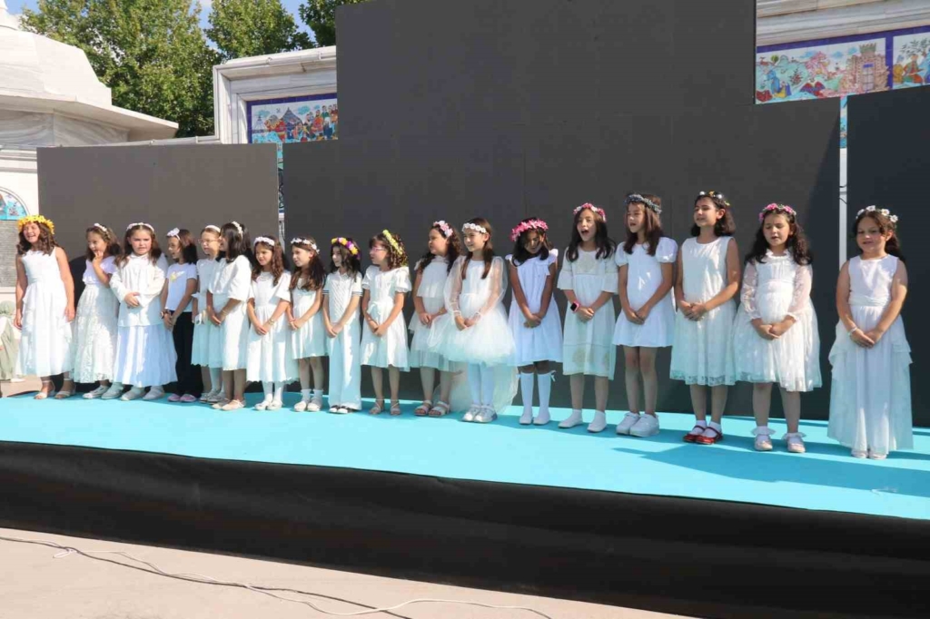 Eskişehir’de yaz Kur’an kurslarında coşkulu şenlikle taçlandı