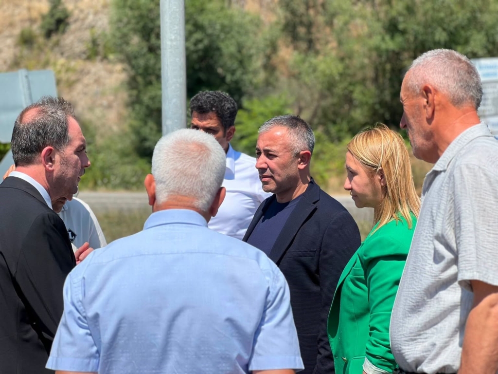 Pazaryeri’nde kritik kavşak ve bölünmüş yol yapım çalışmaları yerinde incelendi