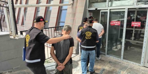 Eskişehir’de cinayetle ilgili 4 şüpheli adliyeye sevk edildi