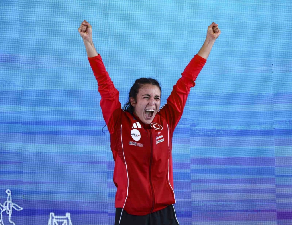 Milli pentatlet İlke Özyüksel Mihrioğlu, Avrupa Şampiyonu oldu
