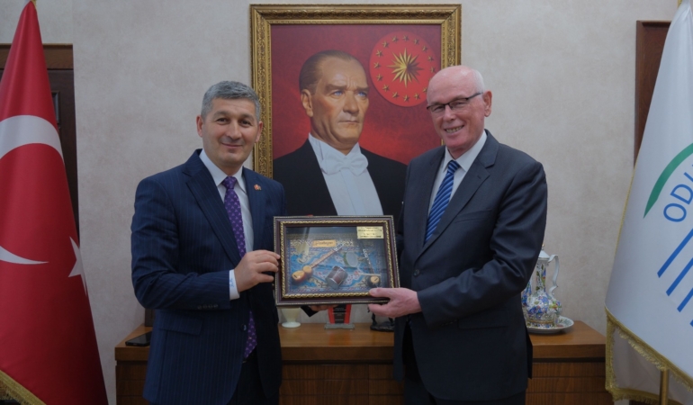 Azerbaycan Heyetinden Kazım Kurt’a Ziyaret