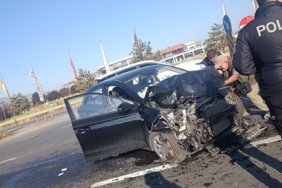 Kütahya-Eskişehir Yolunda Kaza: 6 Yaralı