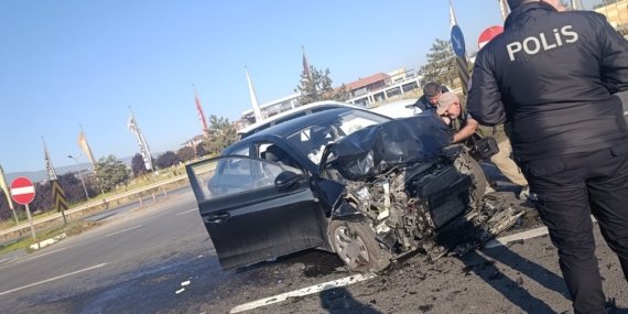 Kütahya-Eskişehir Yolunda Kaza: 6 Yaralı