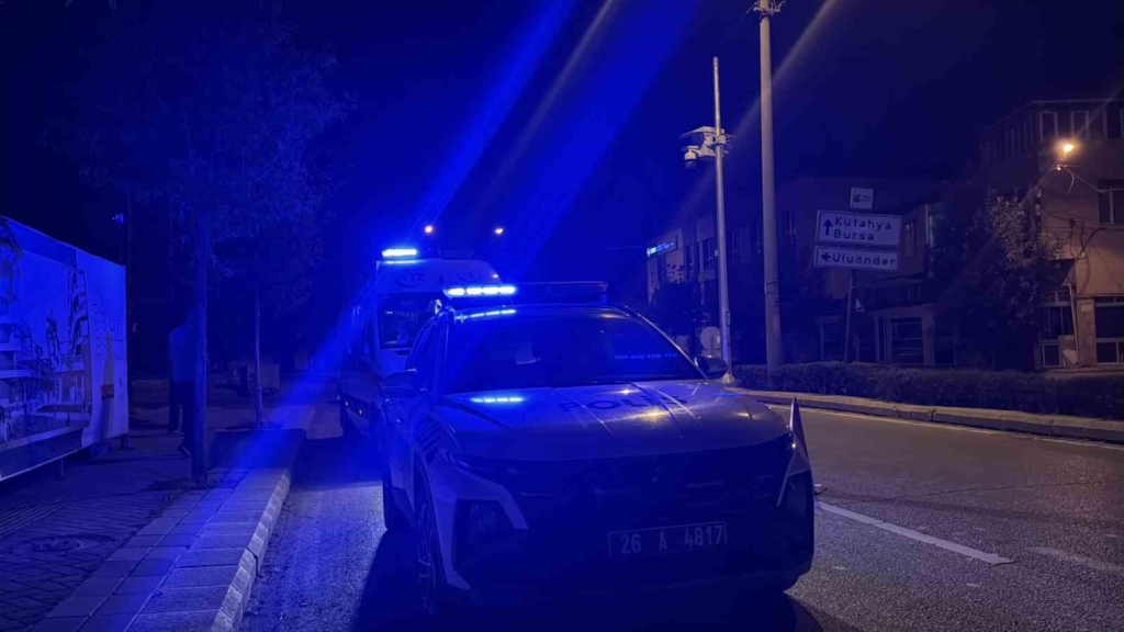 Kadının çığlık atması üzerine, vatandaşlar şahsı etkisiz hale getirildi
